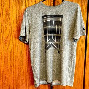 Nike Mens Medium T Shirt - Dry Fit - Used